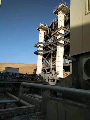 Bom preço. Elevador de baldes de cadeia Solução de transporte vertical robusta para materiais abrasivos em linha