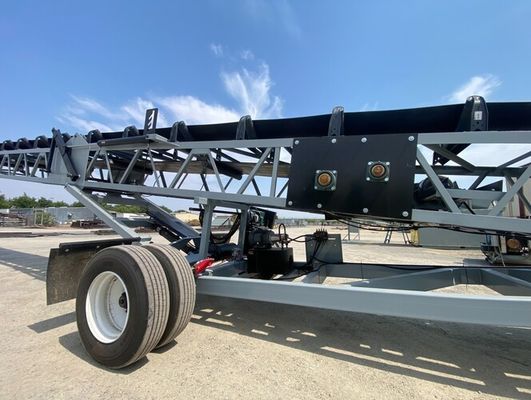 Un buen precio. Transportador apilador móvil portátil para manejo de arena, grava y materiales a granel en línea